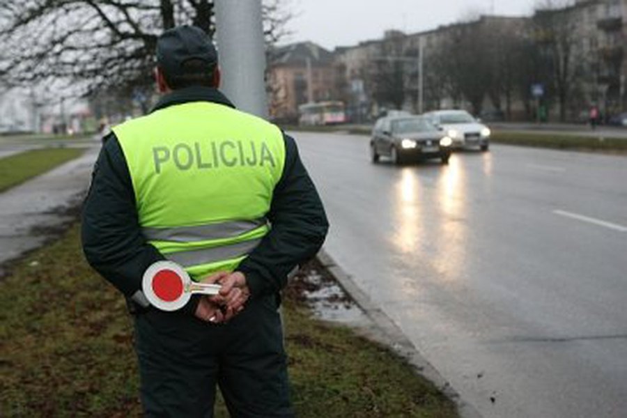 Savaitė šalies keliuose: 70 eismo įvykių, 7 žmonės žuvo, 86 sužeisti - Įvykiai ir kriminalas