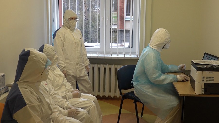 «Karščiavimо klinika» начала прием. Без инцидента не обошлось - В Висагинасе