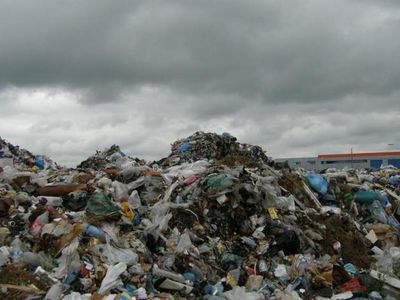 В Вильнюсе дорожает вывоз мусора - Литва и страны Балтии
