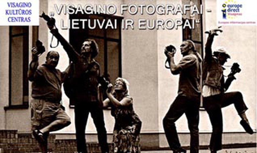 Выставка висагинских фотохудожников в Европейском информационном центре  - В Висагинасе