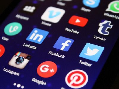 Работа социальных сетей Facebook, Messenger и Instagram восстановлена - Происшествия и криминал