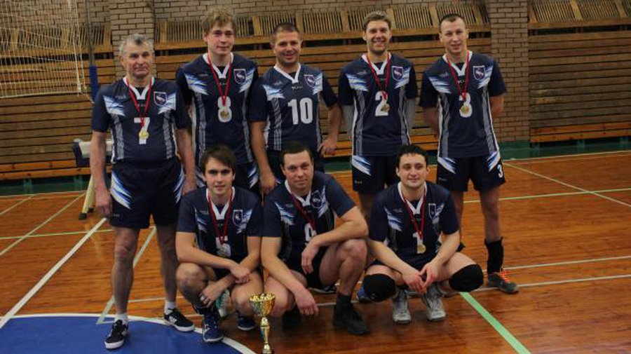 Команда «Junior» – чемпион городского турнира по волейболу - В Висагинасе