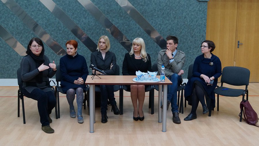 Спектакль «#beskambučio» – повод задуматься над системой образования Литвы - В Висагинасе