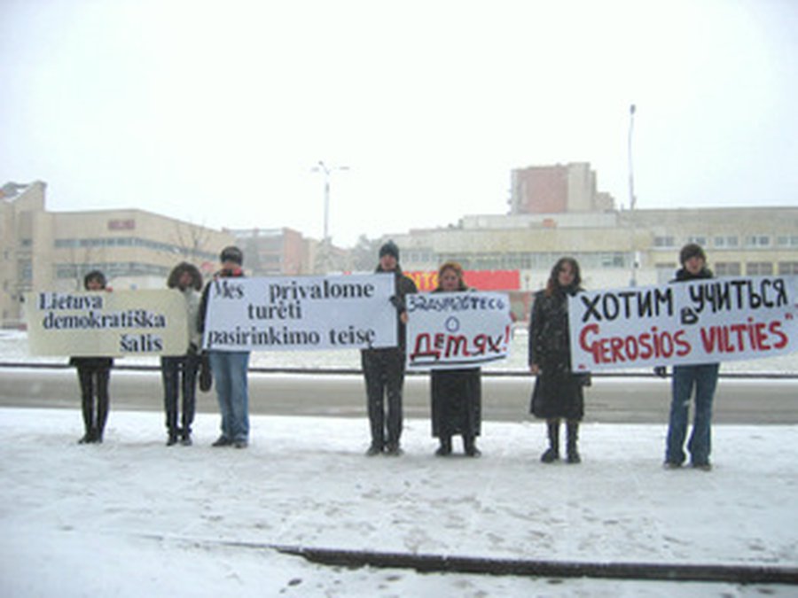 Оптимизация школ по-висагински
(Наша проблема глазами столичного журналиста)

 - В Висагинасе