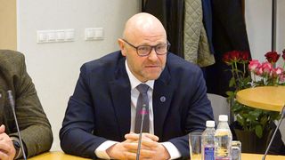 Гражданское дело в отношении Дмитрия Иконикова по иску о неосновательном обогащении прекращено