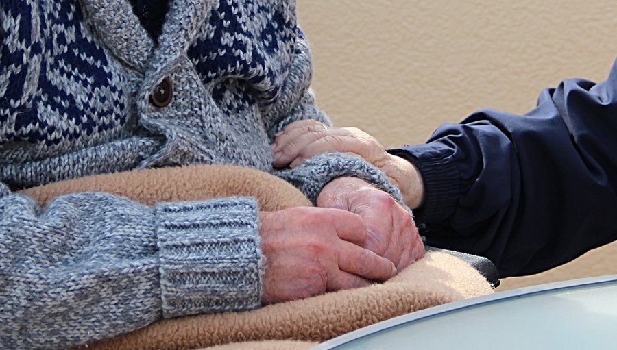 Пандемия нанесла сильный удар: такого в Литве не было 60 лет - Литва и страны Балтии
