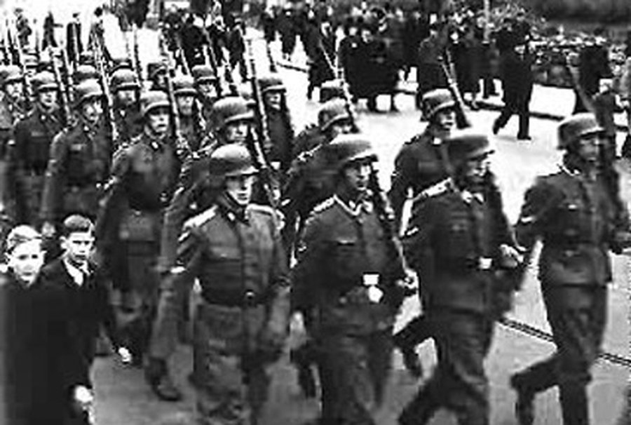 Открытое письмо президенту Латвии: чествование Waffen SS портит репутацию Латвии - Литва и страны Балтии