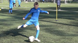 Приглашаем на бесплатные футбольные тренировки
