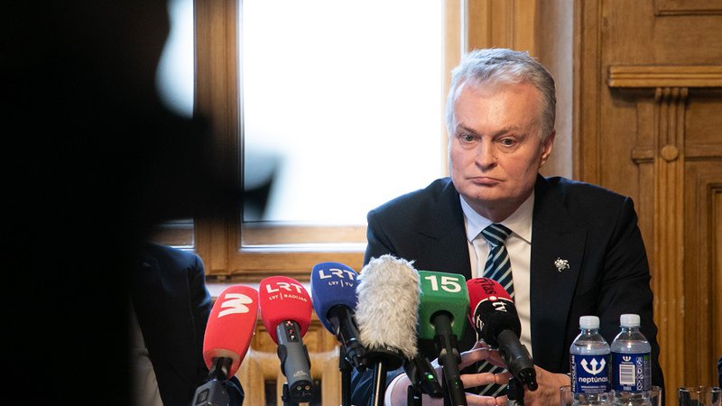 Президент Литовской Республики  выразил искренние соболезнования в связи со смертью  Евгения Шуклина - Литва и страны Балтии