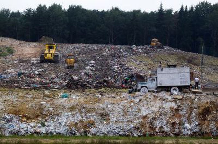 Atliekų rūšiavimo gamykla turėtų iškilti po kelių metų - Lietuva ir Baltijos šalys