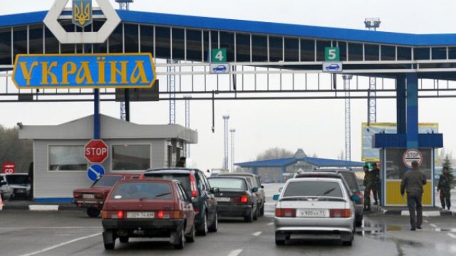 Протестующие на Украине заблокировали пограничный пост на границе с Польшей - В Мире