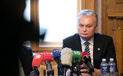 Президент Литовской Республики  выразил искренние соболезнования в связи со смертью  Евгения Шуклина - Литва и страны Балтии