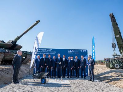 В Каунасе началось строительство центра сборки танков Leopard 2A8 - Литва и страны Балтии