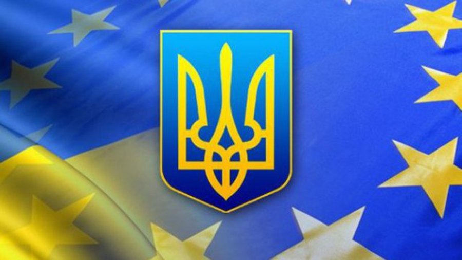 Яценюк: Украина подпишет политическую часть соглашения с Евросоюзом - В Мире