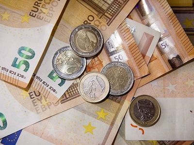 Nuo Naujųjų didės vaiko pinigai - Lietuva ir Baltijos šalys
