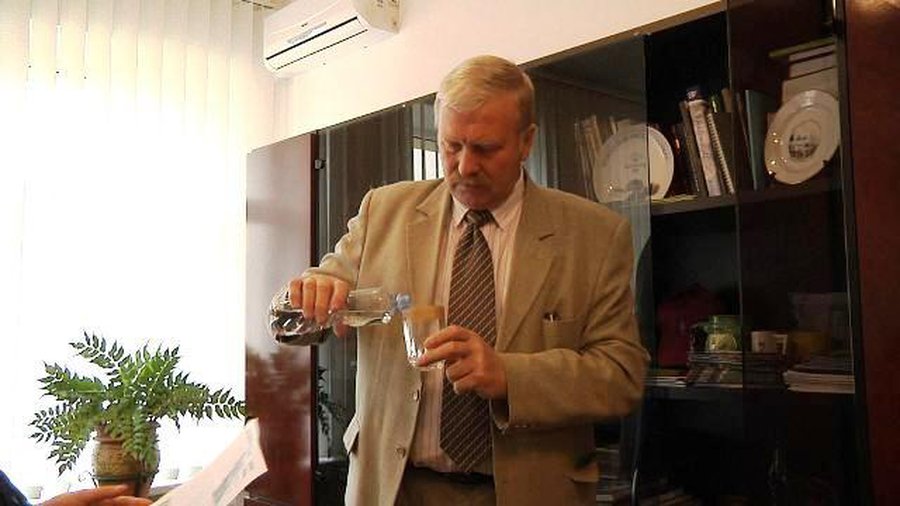 Бронис Ропе: Каждый думает, за что «зацепиться»
 - В Висагинасе