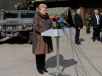 Грибаускайте: в Литве могут разместить сухопутные войска НАТО - Литва и страны Балтии