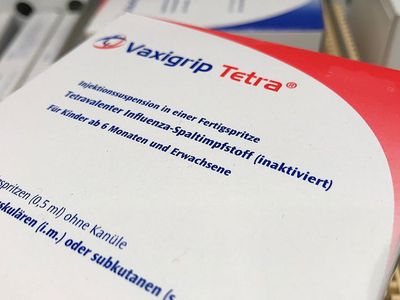 Приглашаем пациентов поликлиники «СЕДУЛИНА» на бесплатные прививки - Реклама