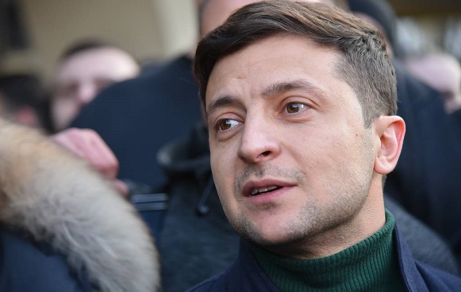 Зеленский намерен инициировать роспуск Bеpховной рады - В Мире