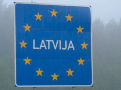Латвийцы не хотят жить и работать в Латвии - Литва и страны Балтии