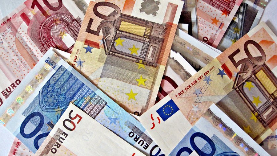Правительство Литвы одобрило законопроект о введении евро - Литва и страны Балтии